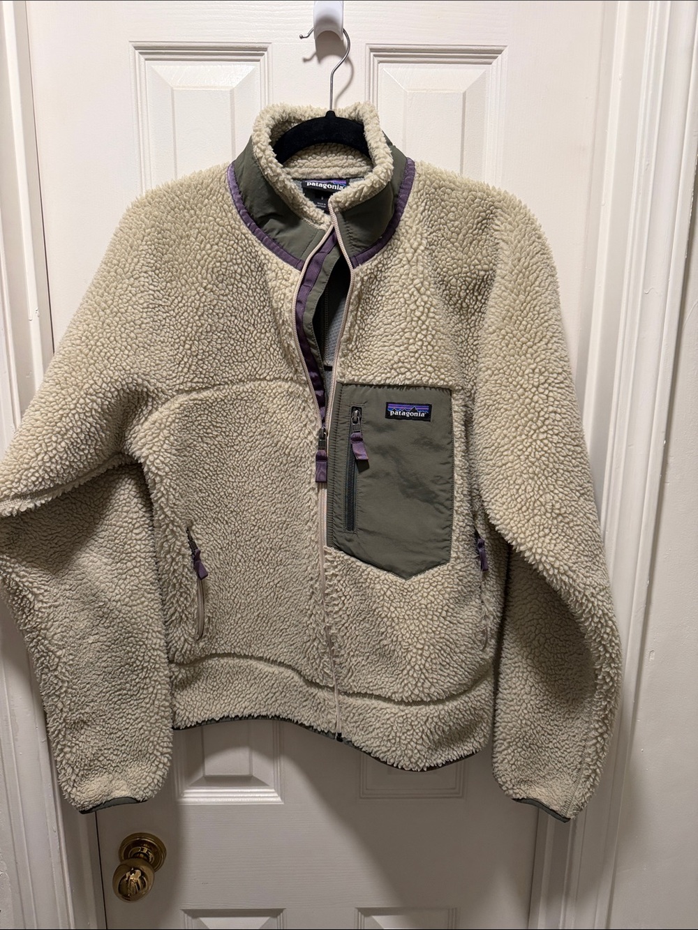 Retro Patagonia Cream Sherpa Jacket with Olive Chest Pocket and Purple Trim